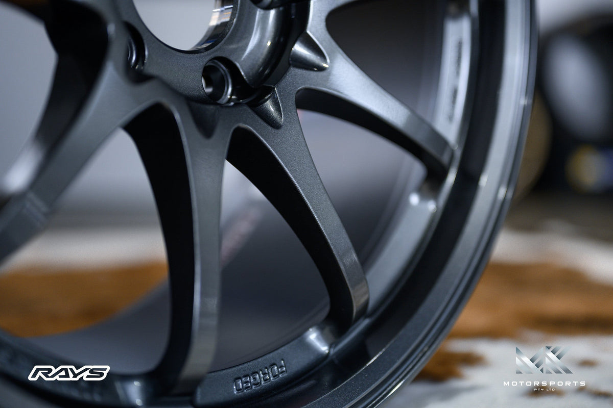 Volk Racing CE28SL wheel – Black (BK)