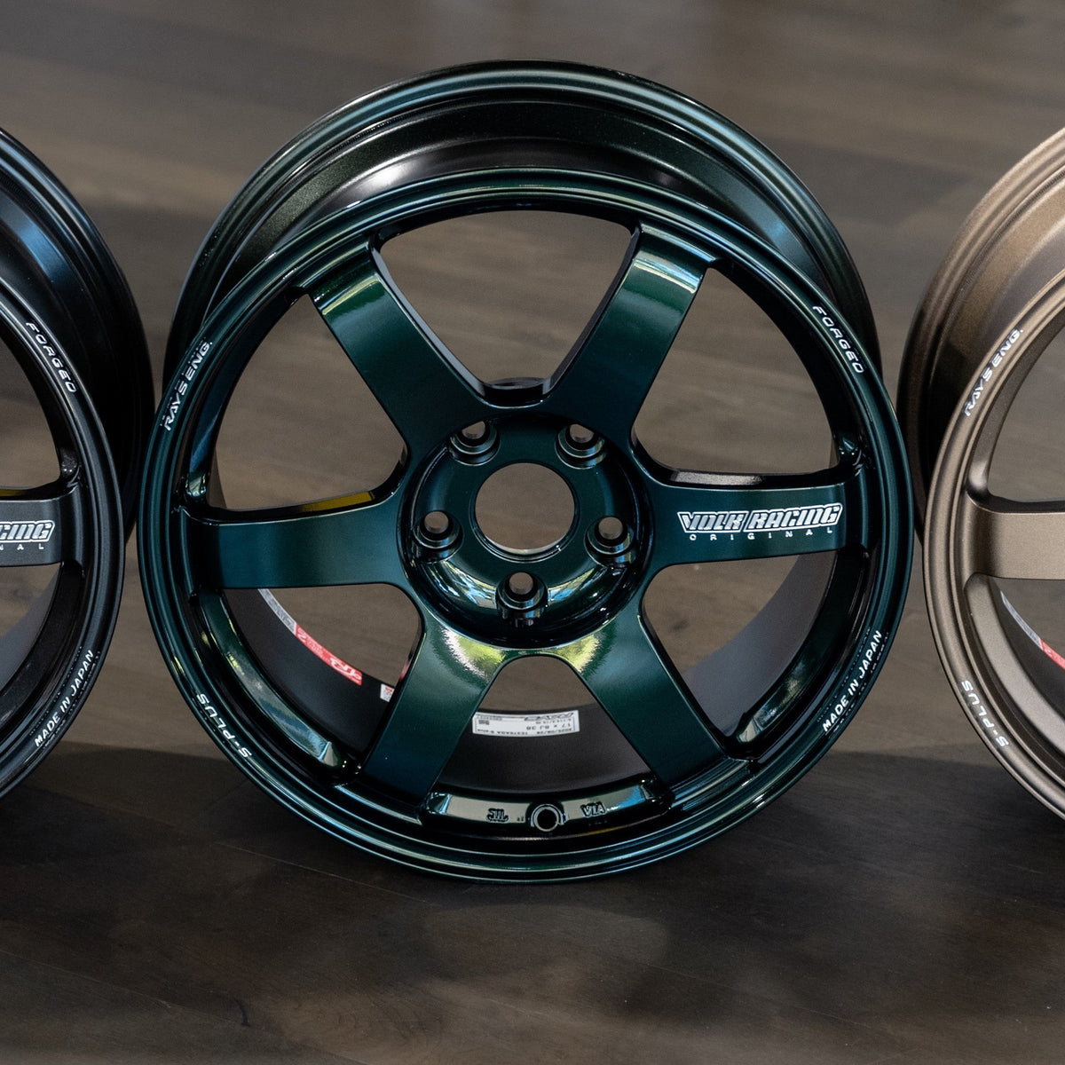 Volk Racing TE37 Saga S-Plus wheel – Racing Green (IG)