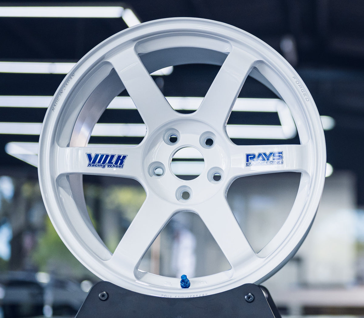 Volk Racing TE37 Saga S-Plus 30th Anniversary Sticker wheel – White (WH)