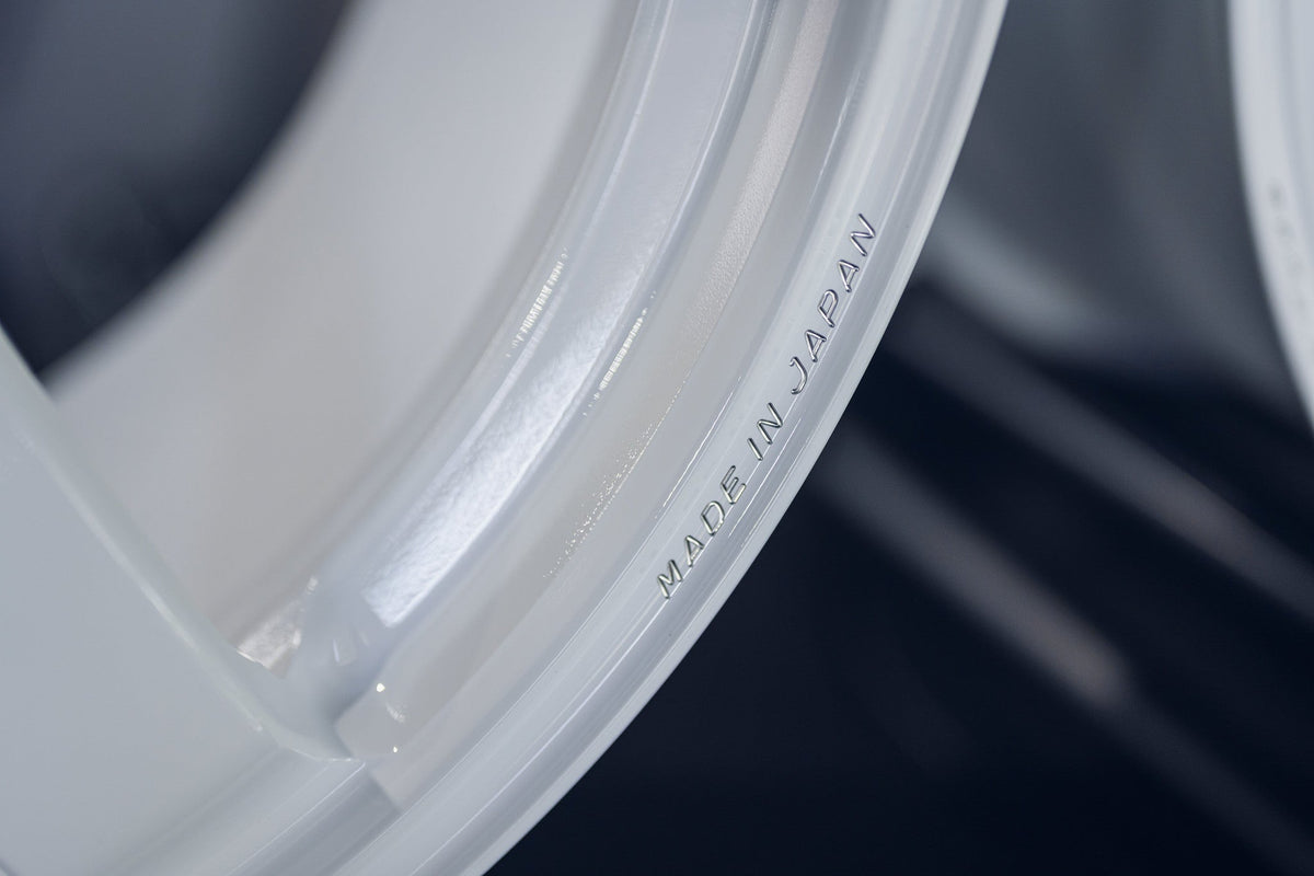 Volk Racing TE37 Saga S-Plus wheel – view 16