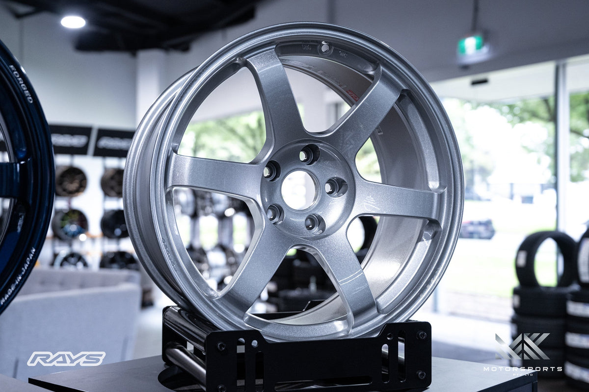 Volk Racing TE37 Saga SL wheel – Diamond Silver (DS)