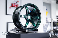 Volk Racing TE37 Saga SL wheel – Racing Green (IG)