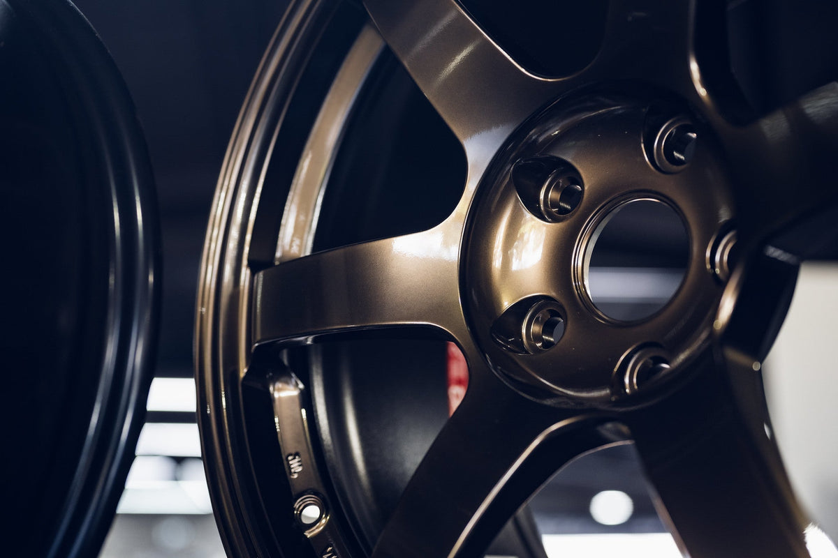 Volk Racing TE37 Saga SL wheel – Shining Metal Bronze (SZ)