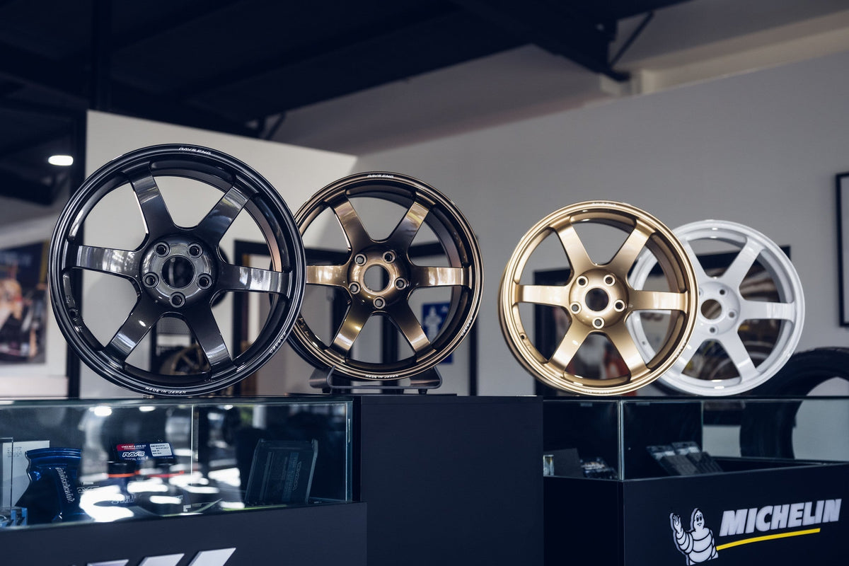 Volk Racing TE37 Saga SL wheel – view 15