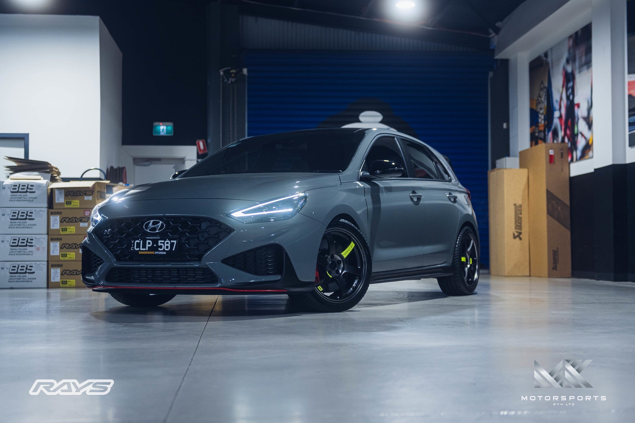 Volk Racing TE37 Saga SL M-Spec wheel