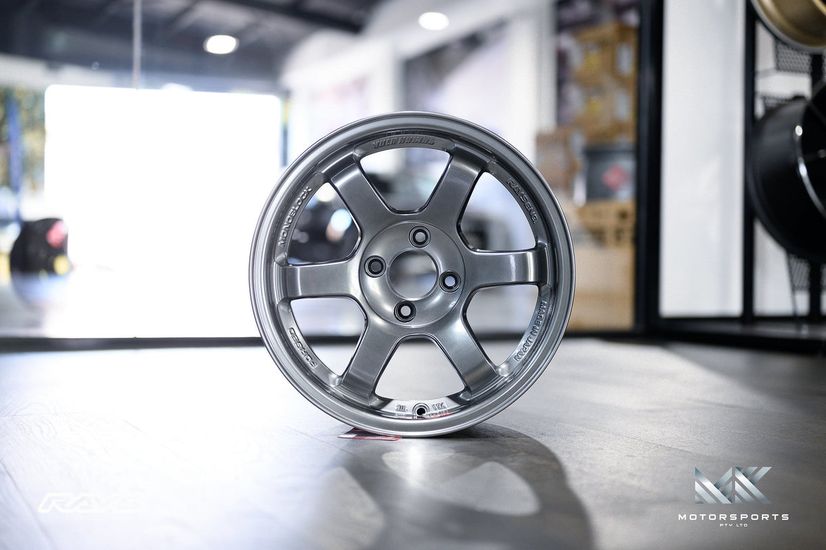 Volk Racing TE37SL wheel – view 37