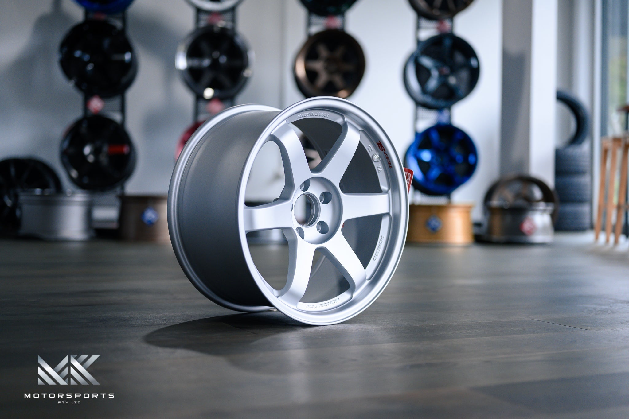 Volk Racing TE37SL wheel – Titanium Silver (TS)