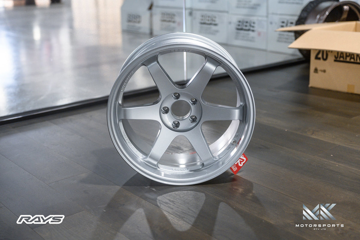 Volk Racing TE37SL for R34 GT-R wheel – view 3