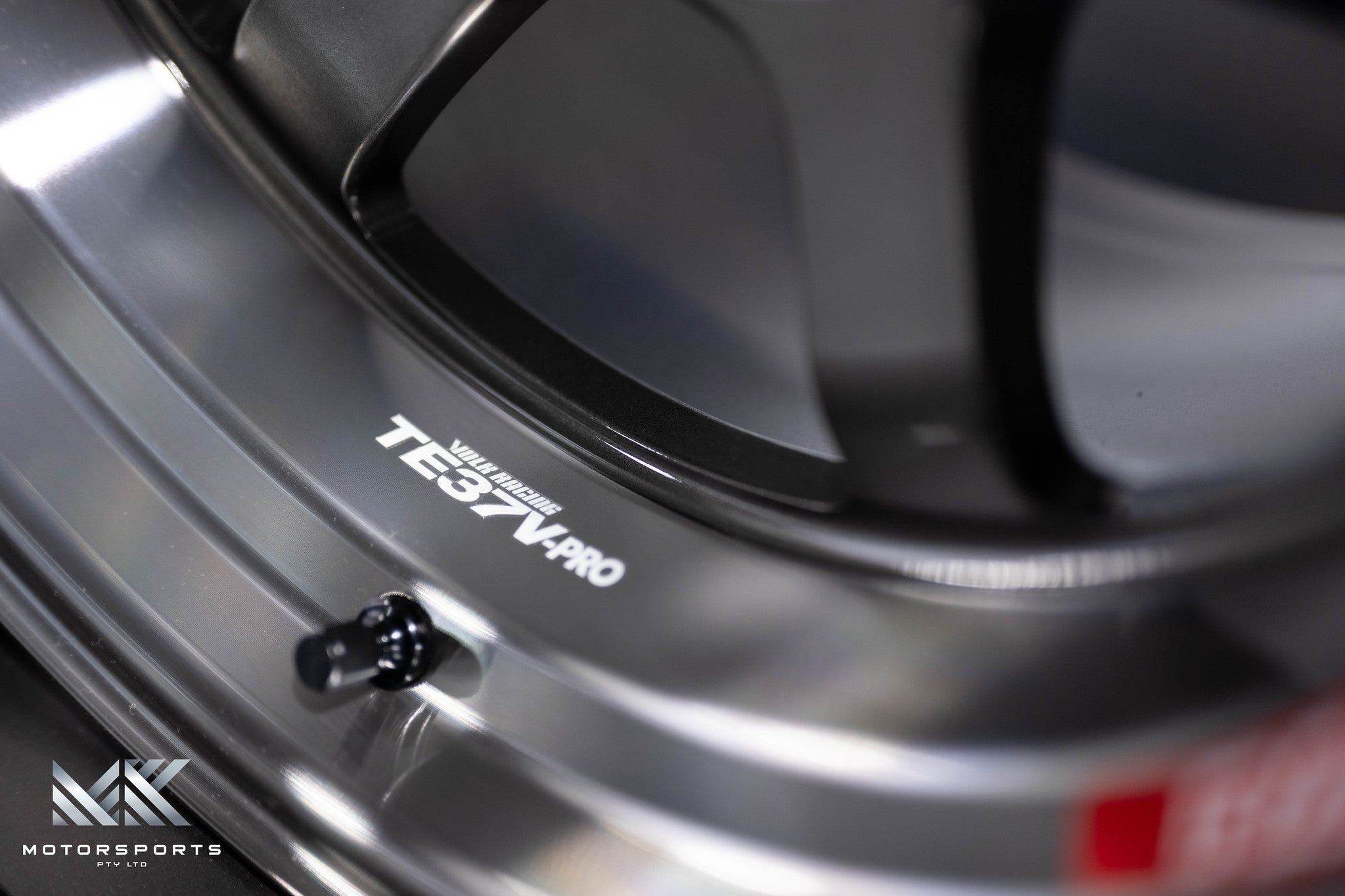 Volk Racing TE37V-Pro wheel – view 5