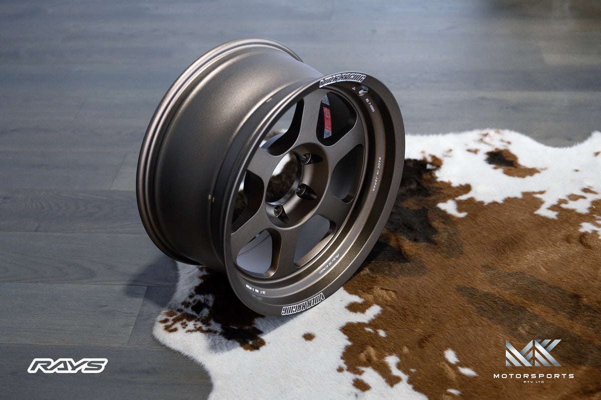 Volk Racing TE37XT M-Spec wheel – view 3