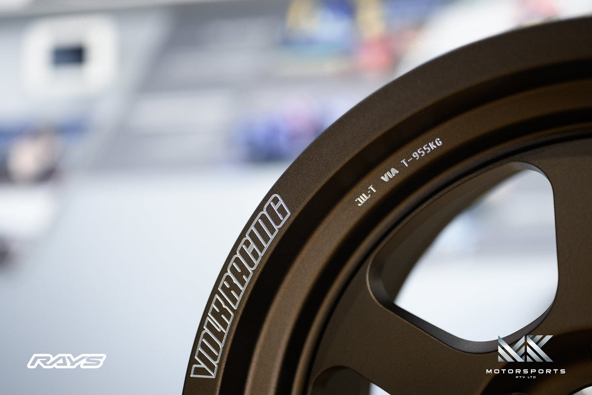 Volk Racing TE37XT M-Spec wheel – view 7