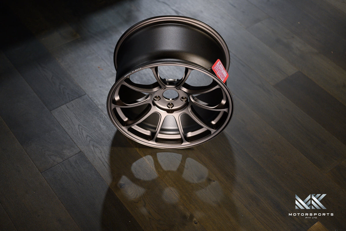 Volk Racing ZE40 wheel – view 12