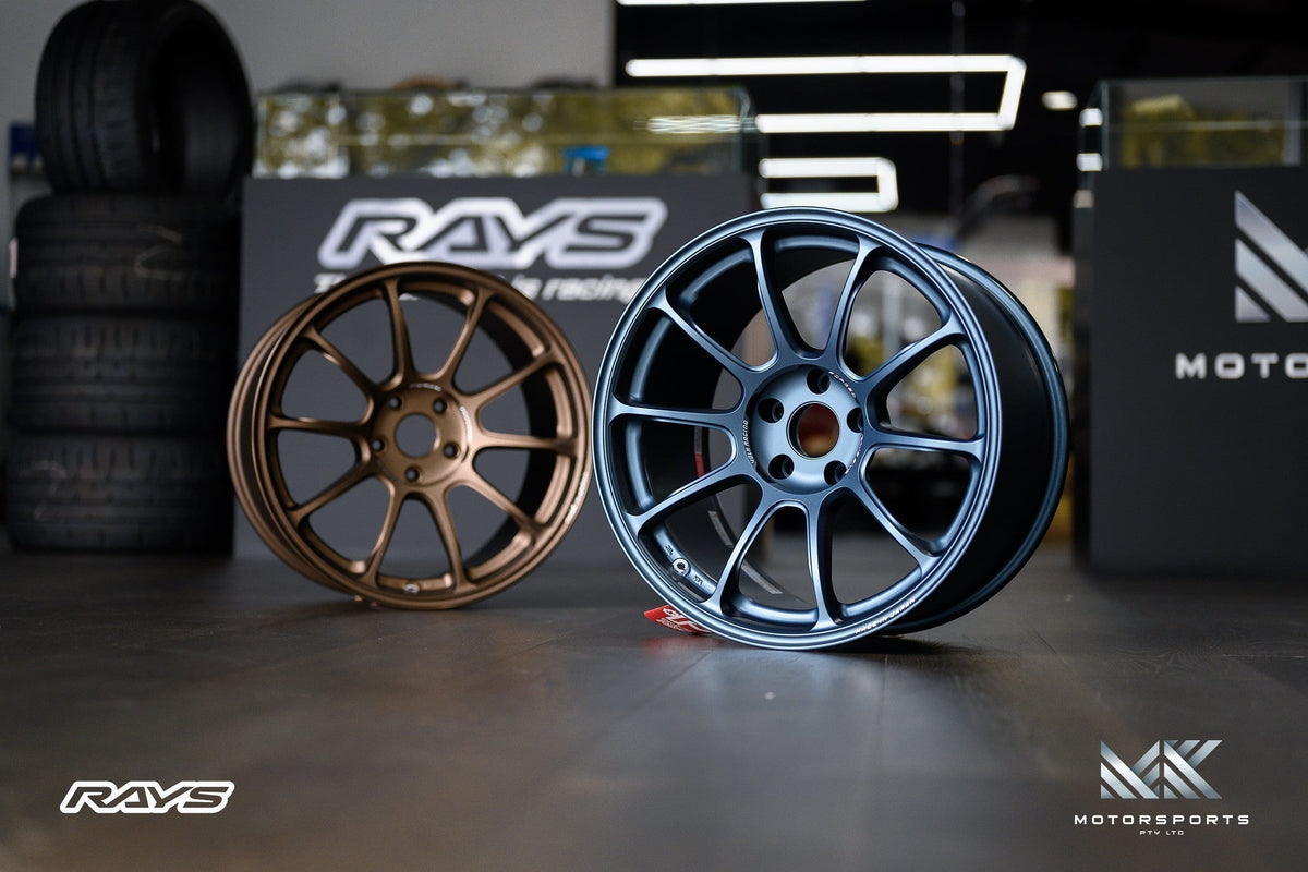 Volk Racing ZE40 for Nissan Z wheel – view 3