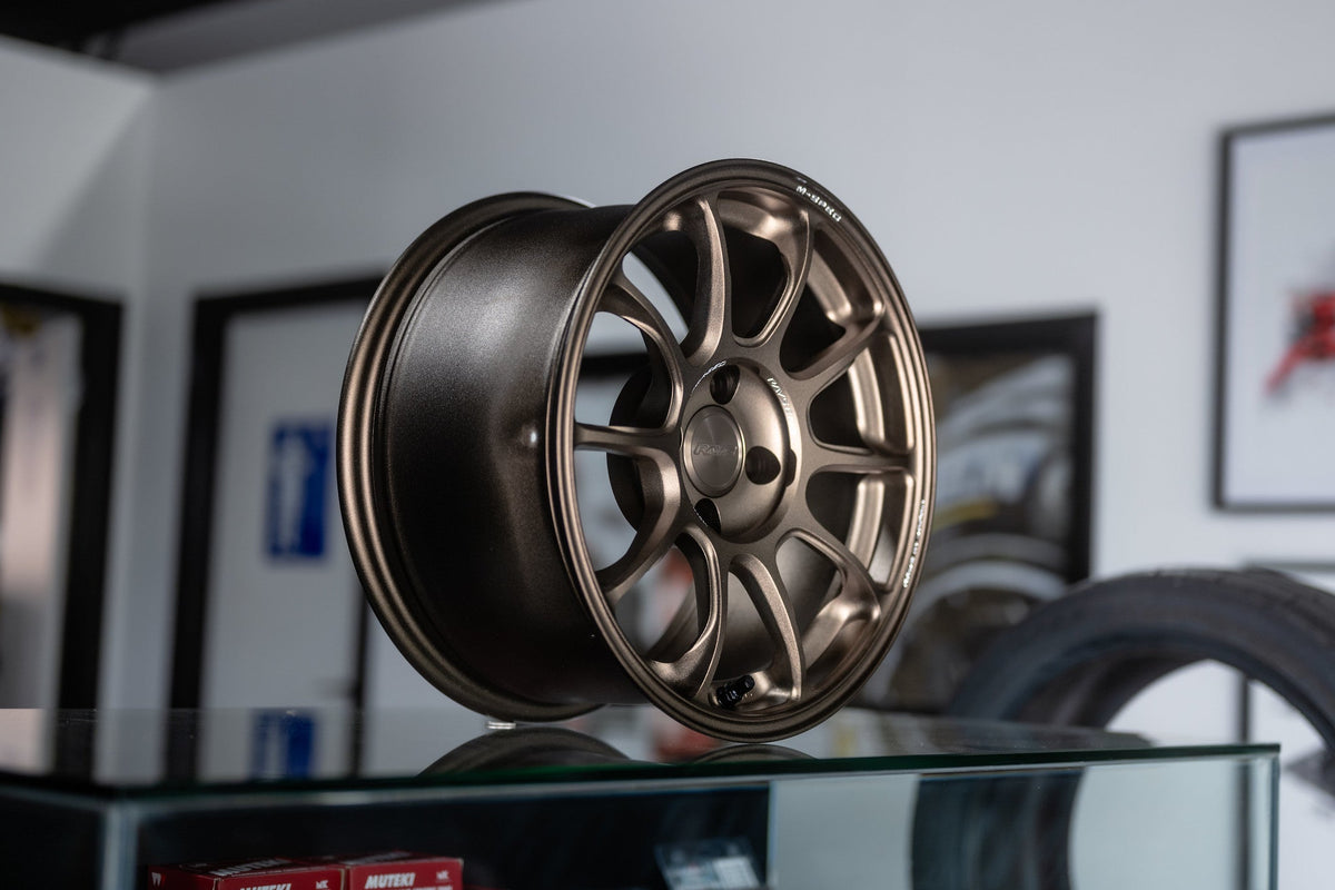 Volk Racing ZE40 M-Spec wheel – Bronze (BR)