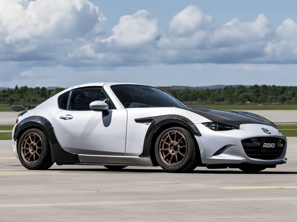 Volk Racing ZE40 M-Spec wheel