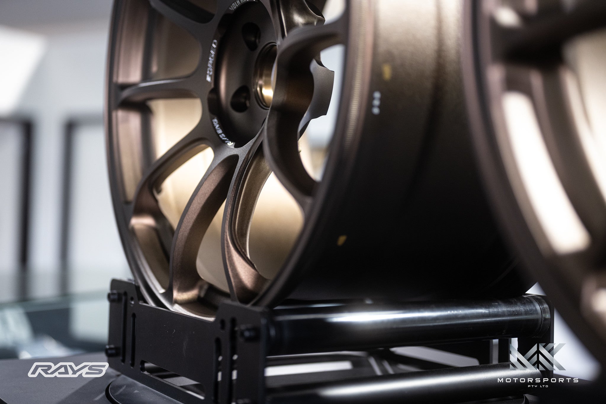 Volk Racing ZE40 M-Spec wheel – view 5